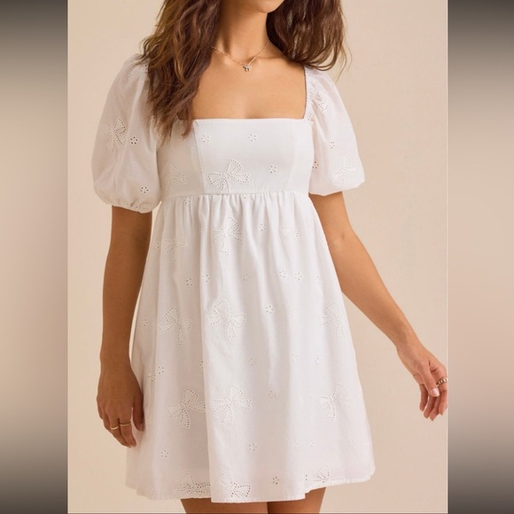 Altar'd State Dresses & Skirts - Altered State Elegant Babydoll Dress